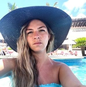 Meet your Posher, Tara